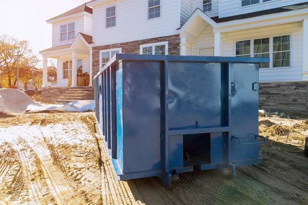 workers at Dumpster Rental of Searcy